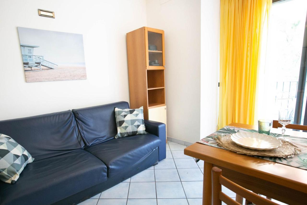 Residence Villa Dei Pini Rimini Exteriér fotografie